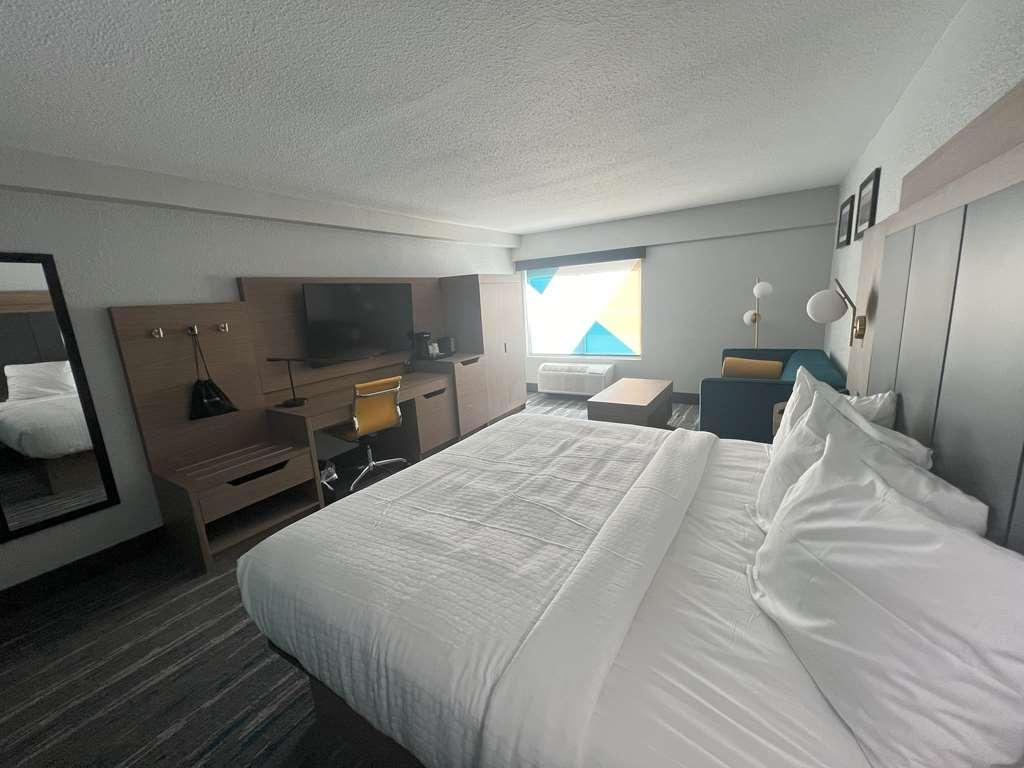 Best Western Plus Mobile Inn And Suites Bilik gambar