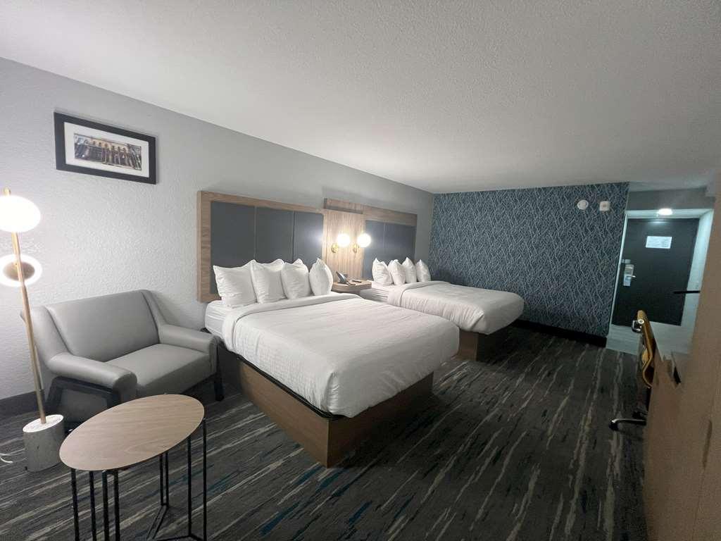 Best Western Plus Mobile Inn And Suites Bilik gambar