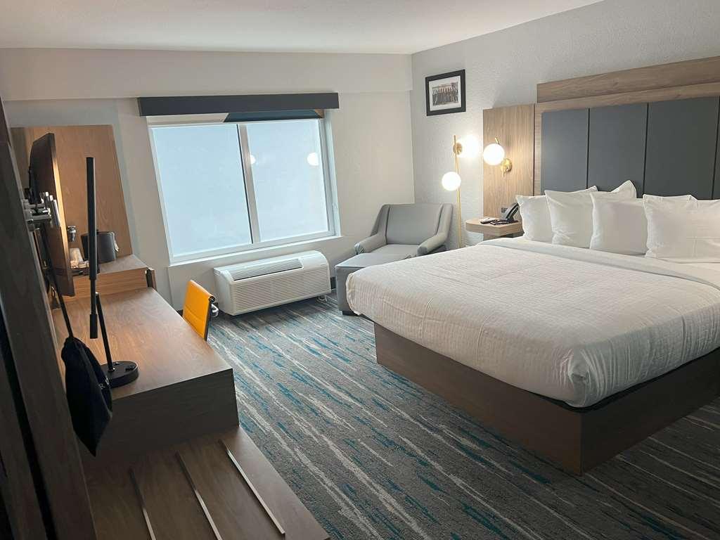 Best Western Plus Mobile Inn And Suites Bilik gambar